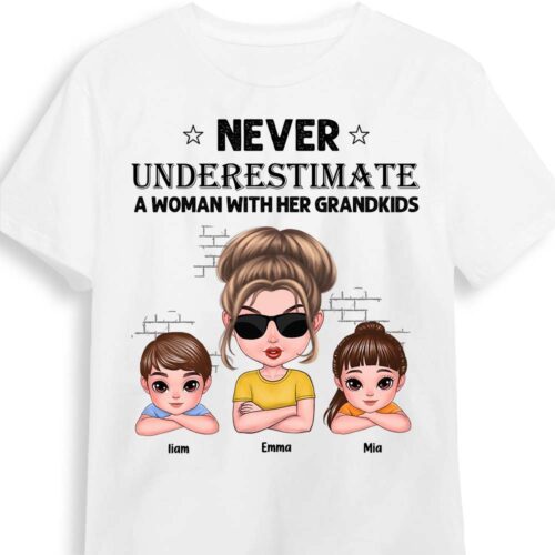 gift-for-grandma-never-underestimate-a-grandma-with-her-grandkids-2