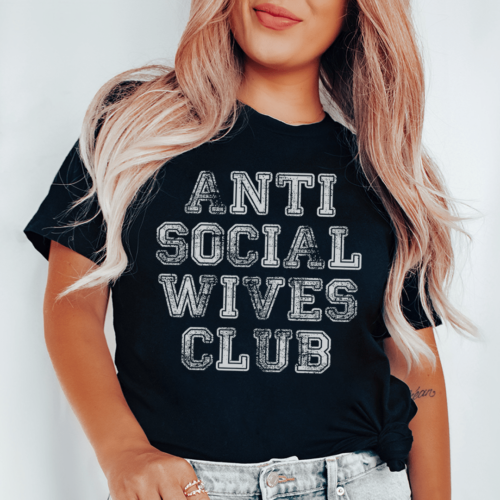 anti-social-wives-club-tee