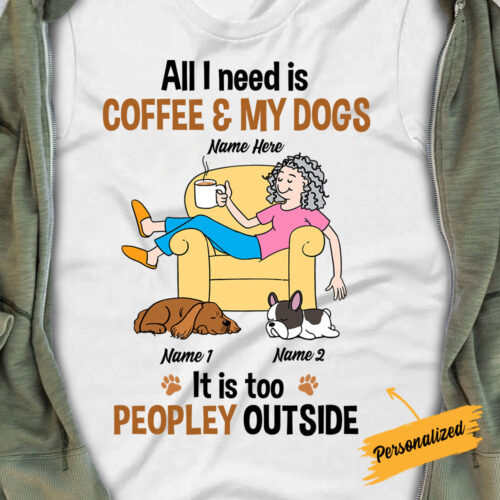 dog-and-coffee-peopley-outside-t