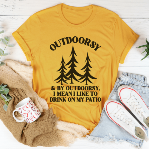 im-outdoorsy-tee