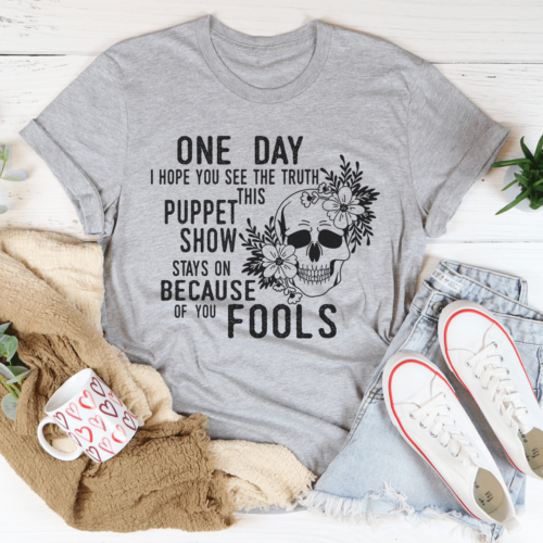 puppet-show-tee