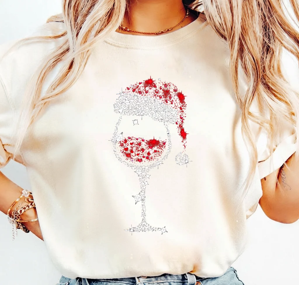 Santa Hat Wine Glass with Sparkles - PNG for printing - Image 3